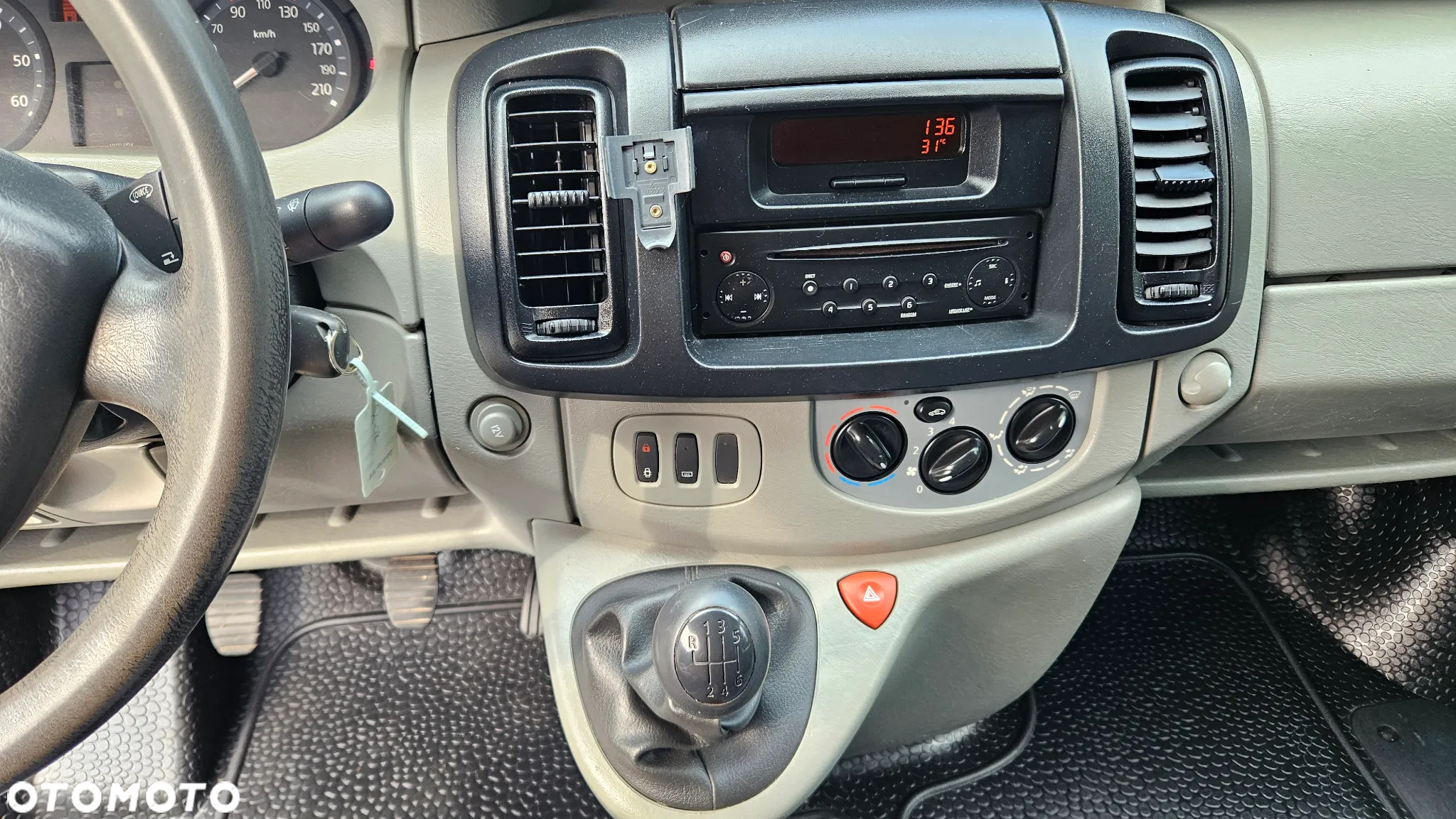 Renault Trafic 2,0 DCI - 18