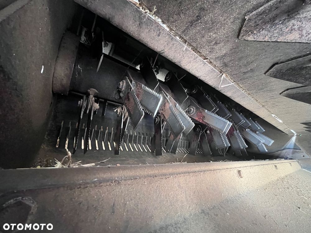 Claas Tucano 320 - 9