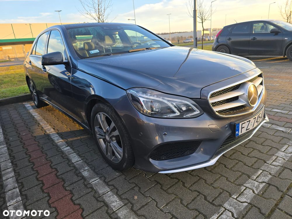 Mercedes-Benz Klasa E 350 BlueTEC 4Matic 7G-TRONIC Elegance - 1