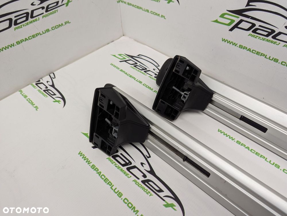 Bagażnik dachowy Thule: belki 711200 + Stopy 7106 + kit - 5