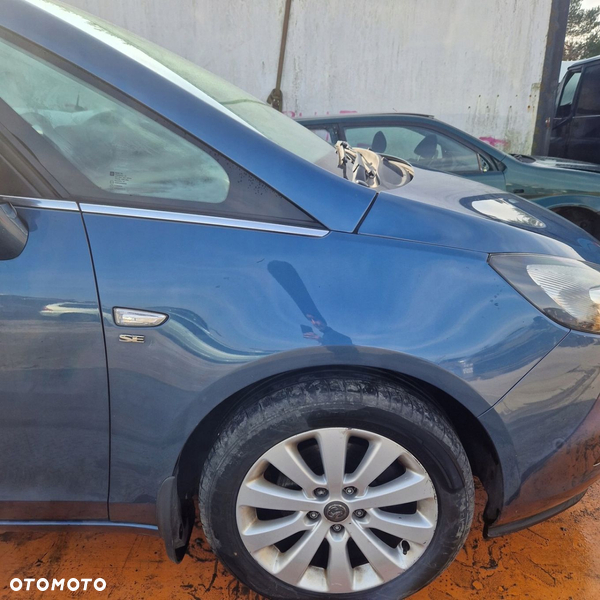 Opel ZAFIRA C COSMO 1.6 CDTI 22S BŁOTNIK PRAWY PRZEDNI PRZÓD