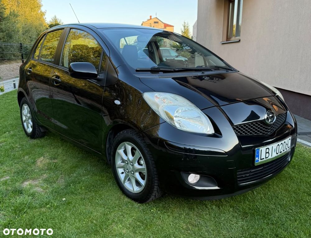 Toyota Yaris 1.33 VVT-i Comfort - 11