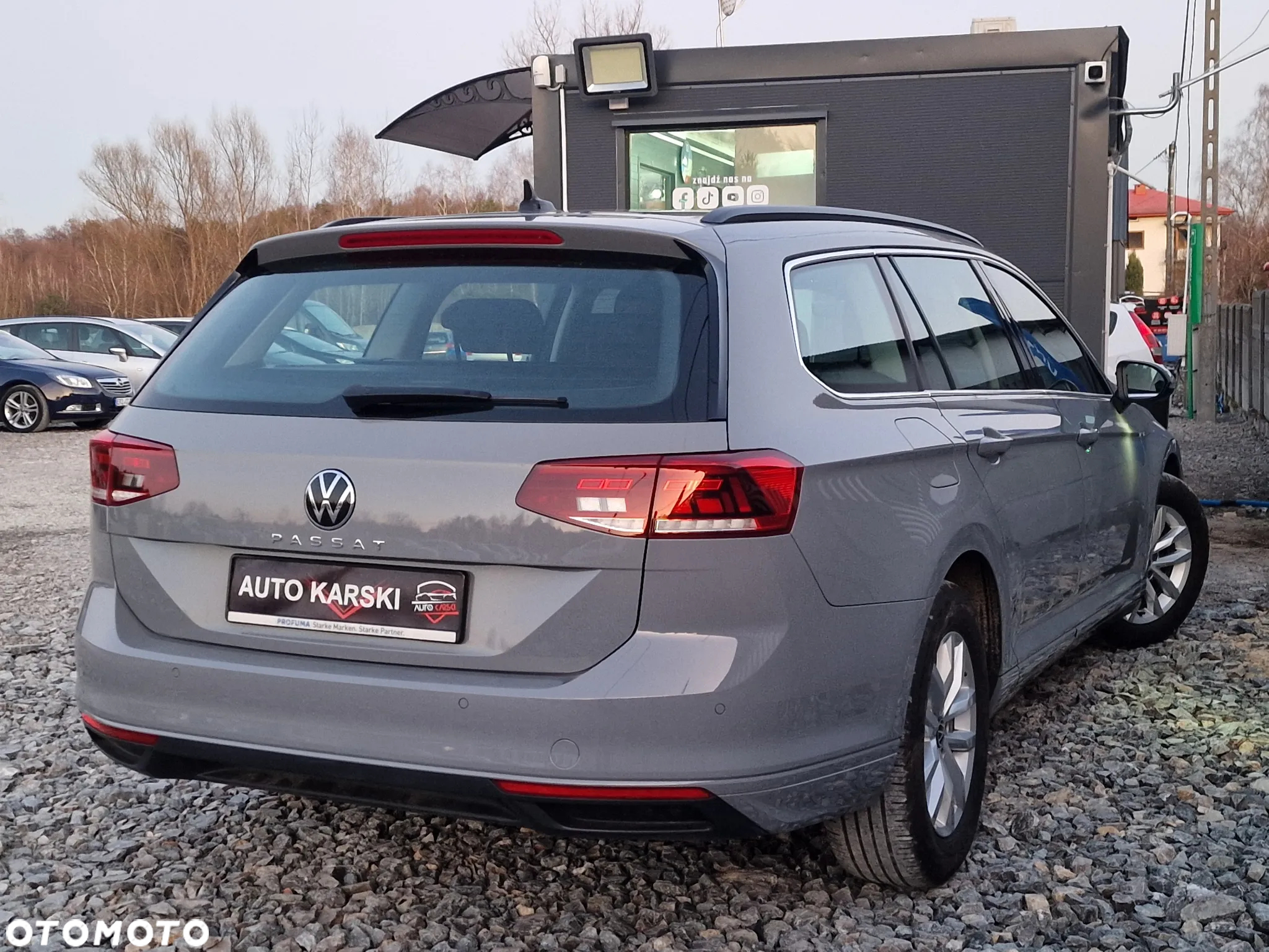 Volkswagen Passat Variant 2.0 TDI DSG (BlueMotion Technology) Comfortline - 4