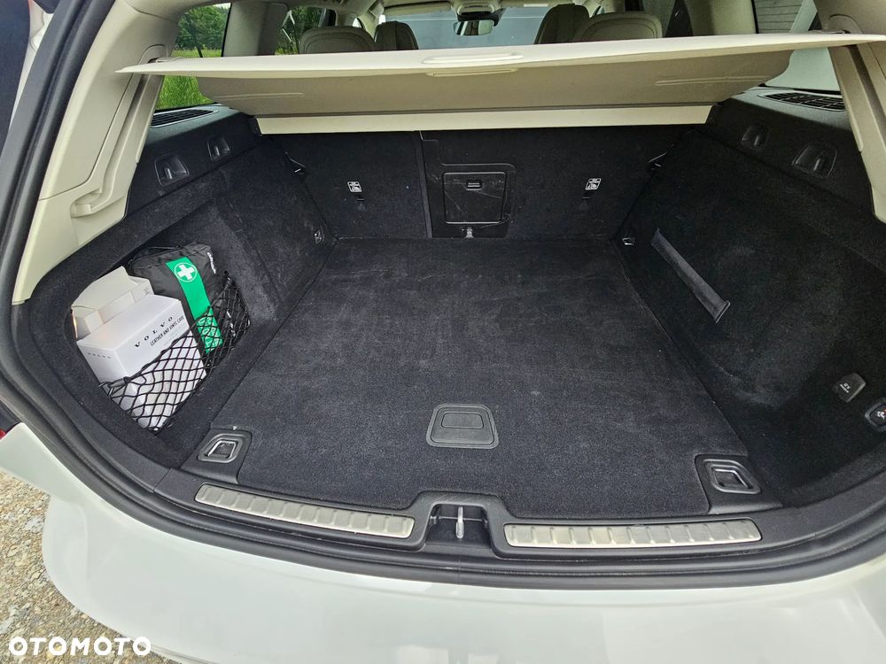 Volvo V60 Cross Country D4 AWD - 13