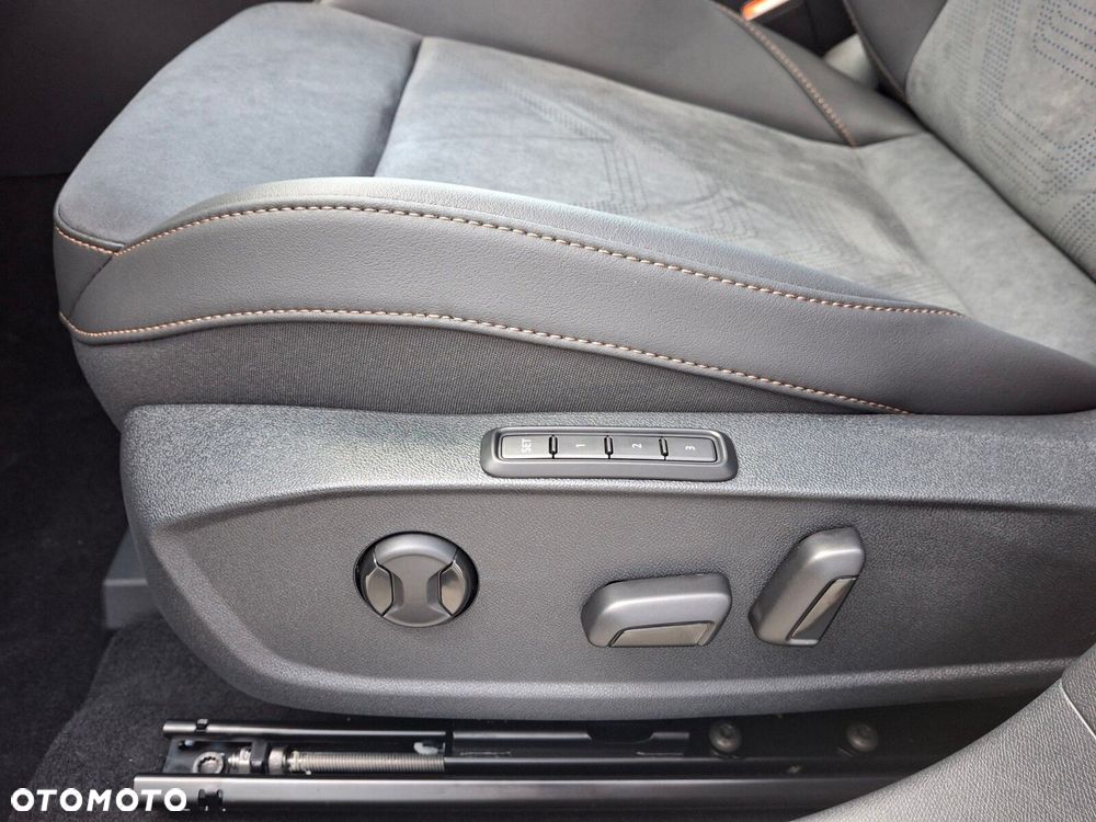 Cupra Leon Sportstourer 2.0 TSI 4Drive VZ DSG - 18