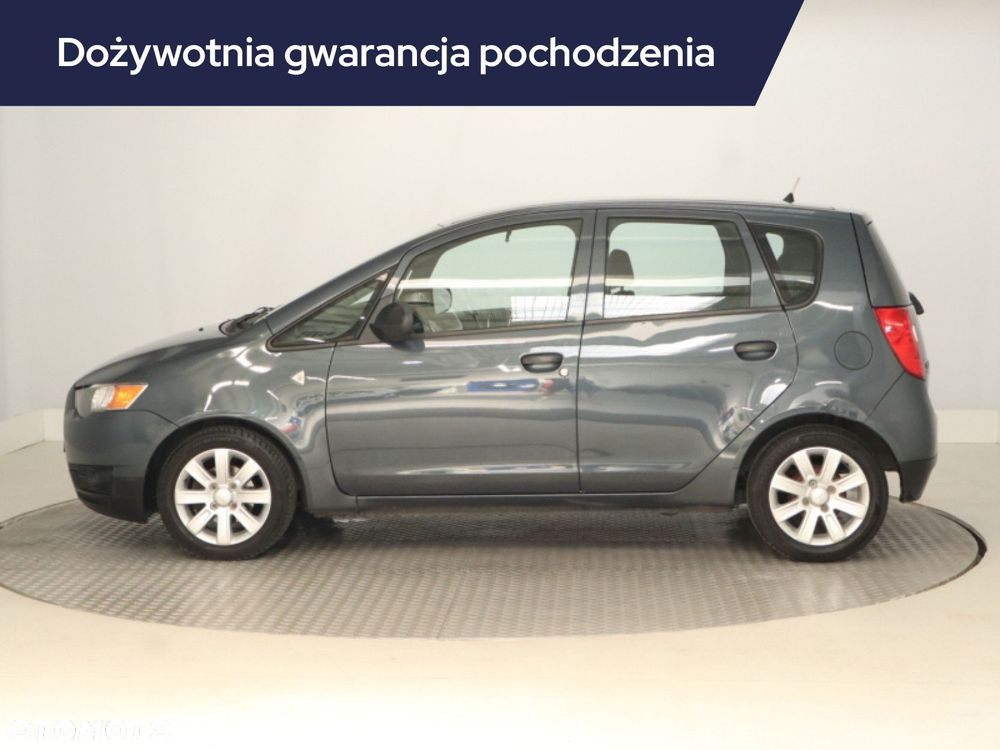 Mitsubishi Colt - 4