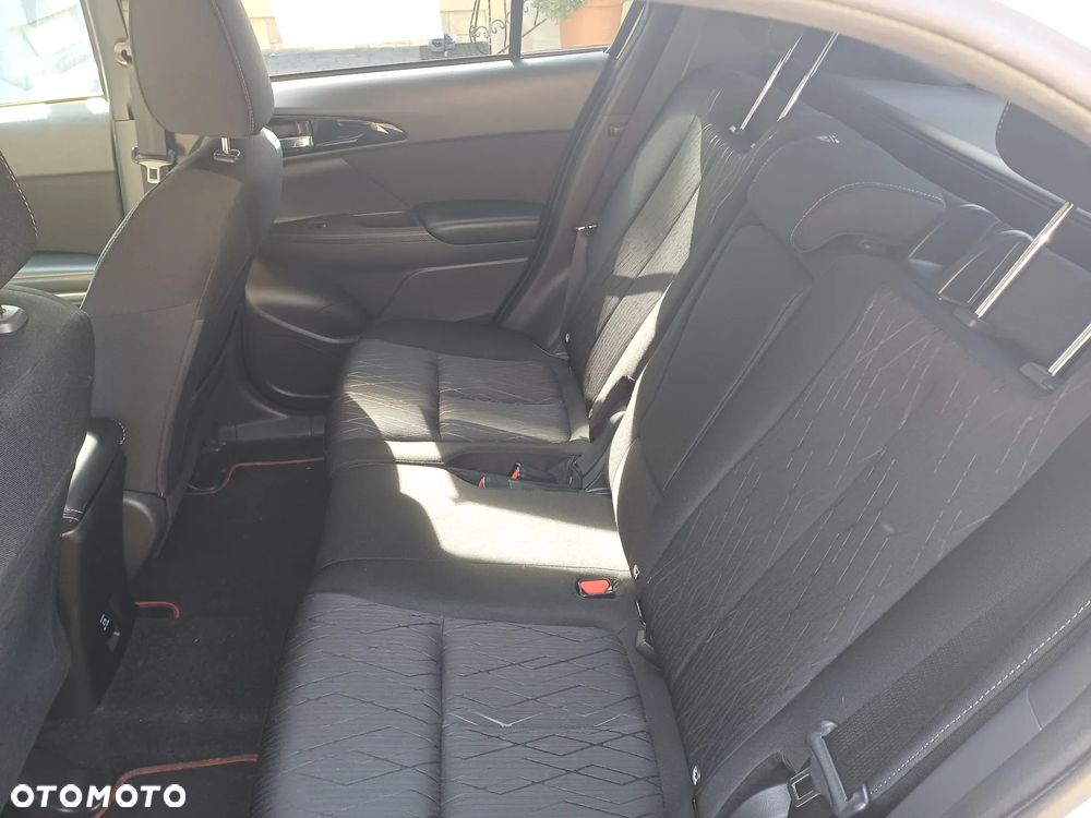 Mitsubishi Eclipse Cross 1.5 T Intense - 21