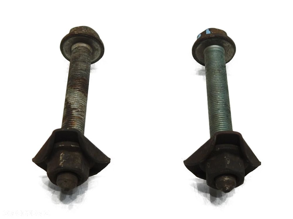 ŚRUBA MIMOŚRODOWA TYŁ 4x4 PORSCHE CAYENNE I 4.5 V8 TURBO - 1