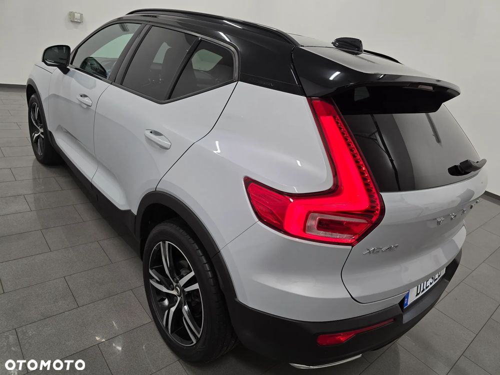 Volvo XC 40 D3 SCR R-Design - 5