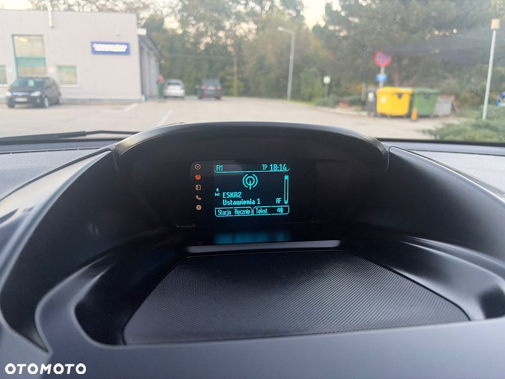 Ford Kuga 1.6 EcoBoost FWD Trend ASS - 19