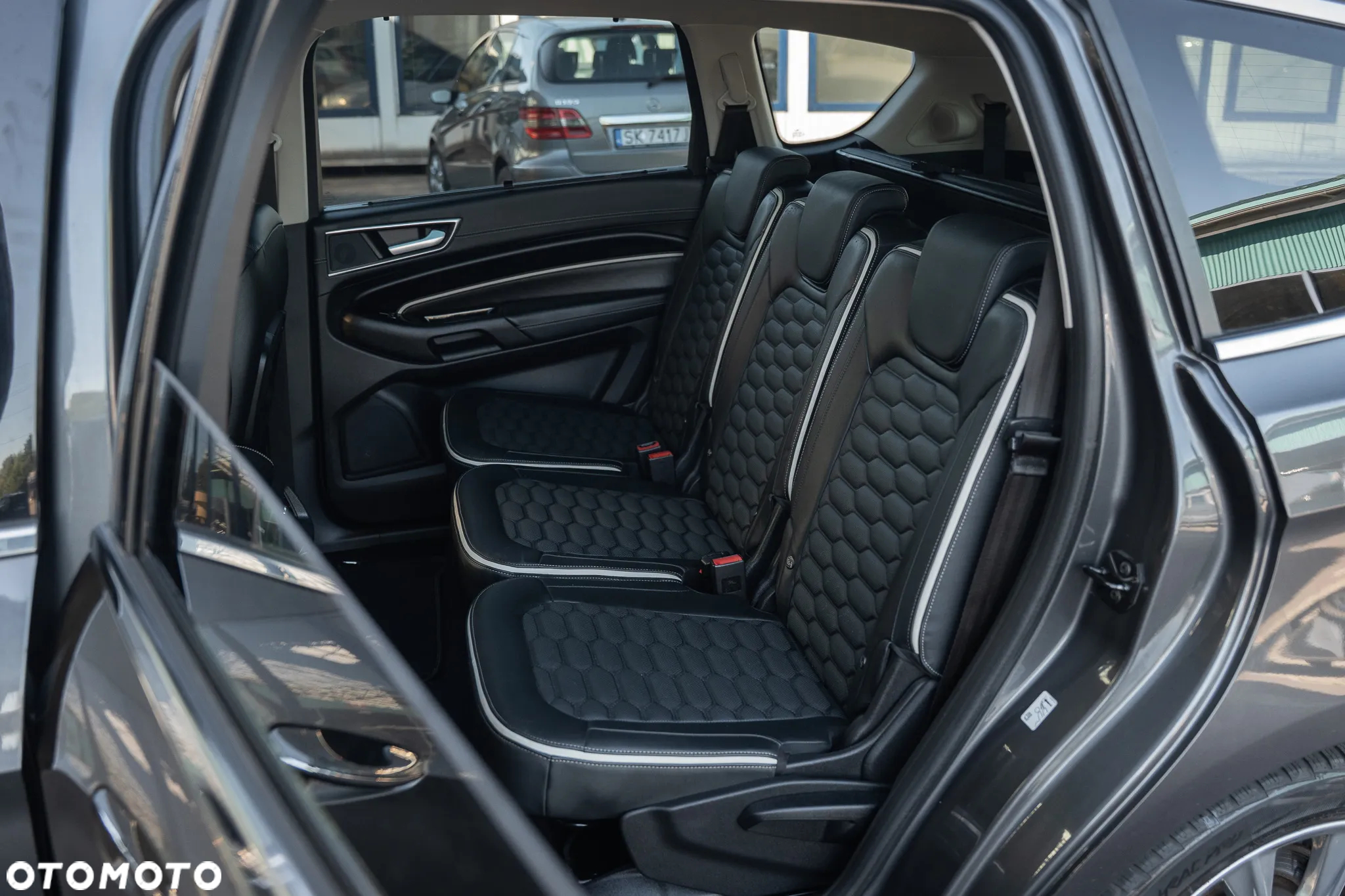 Ford S-Max 2.0 TDCi Vignale PowerShift - 34