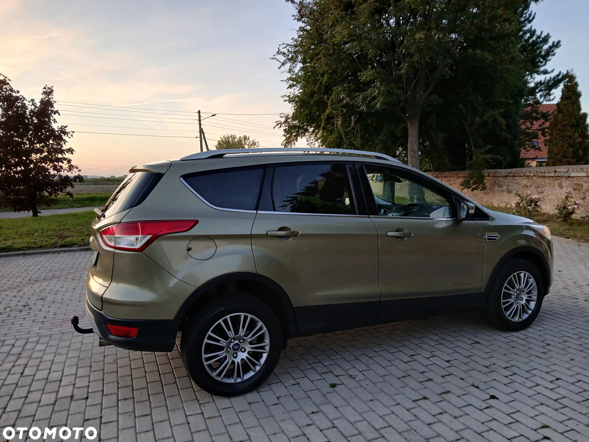 Ford Kuga 2.0 TDCi 4WD Titanium - 16