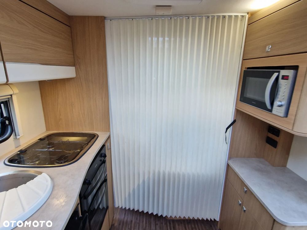 Elddis Chatsworth - 13