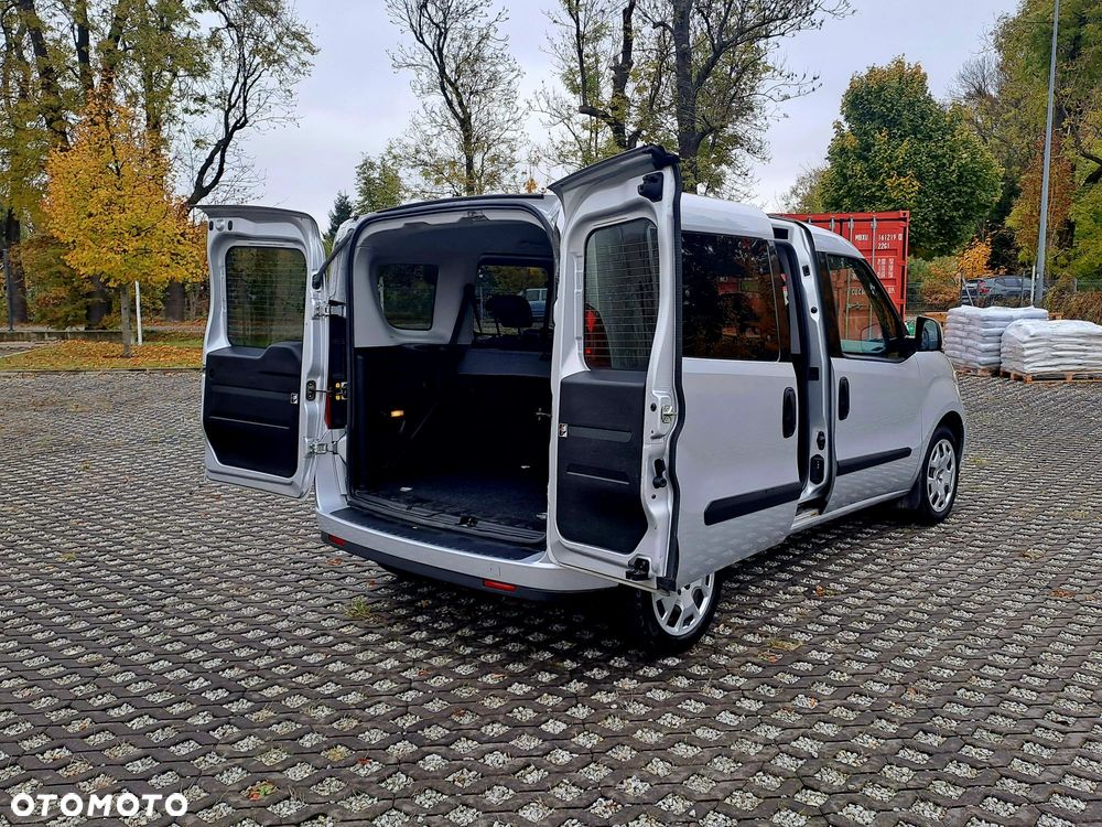 Fiat Doblo - 11