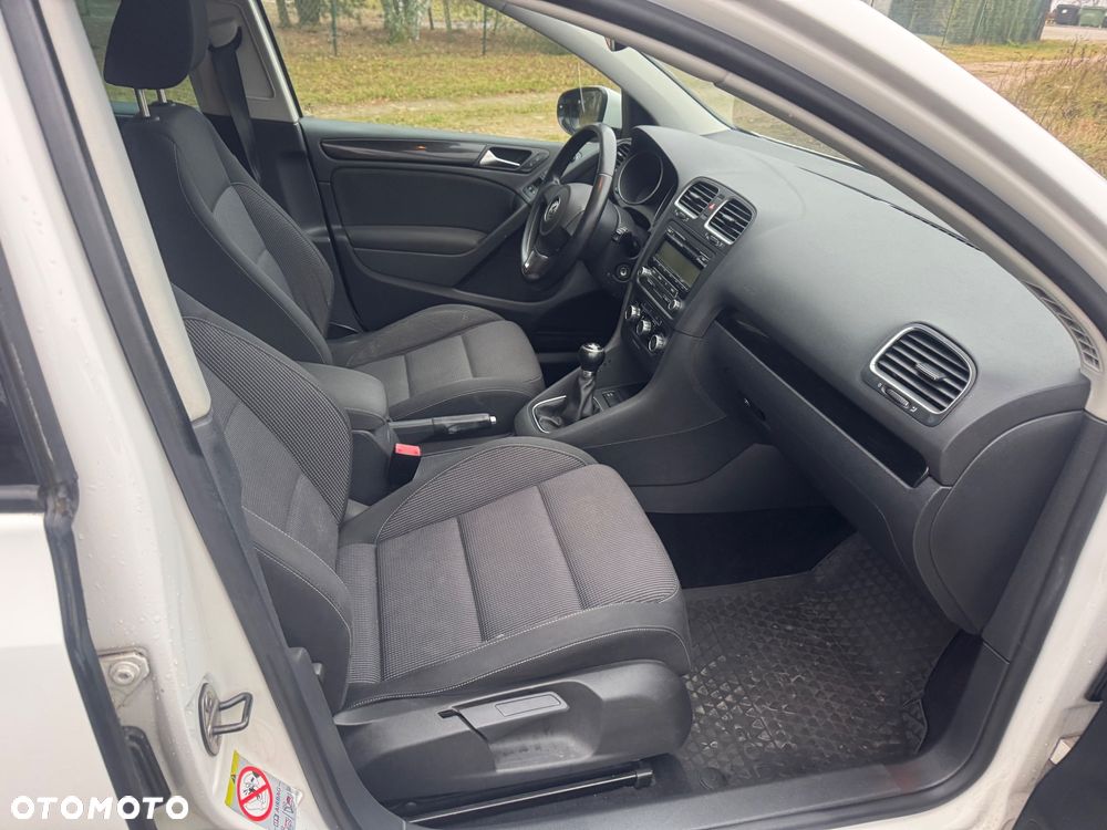 Volkswagen Golf 1.4 TSI Style - 25