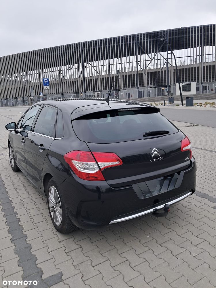 Citroën C4 HDi 110 Attraction - 5