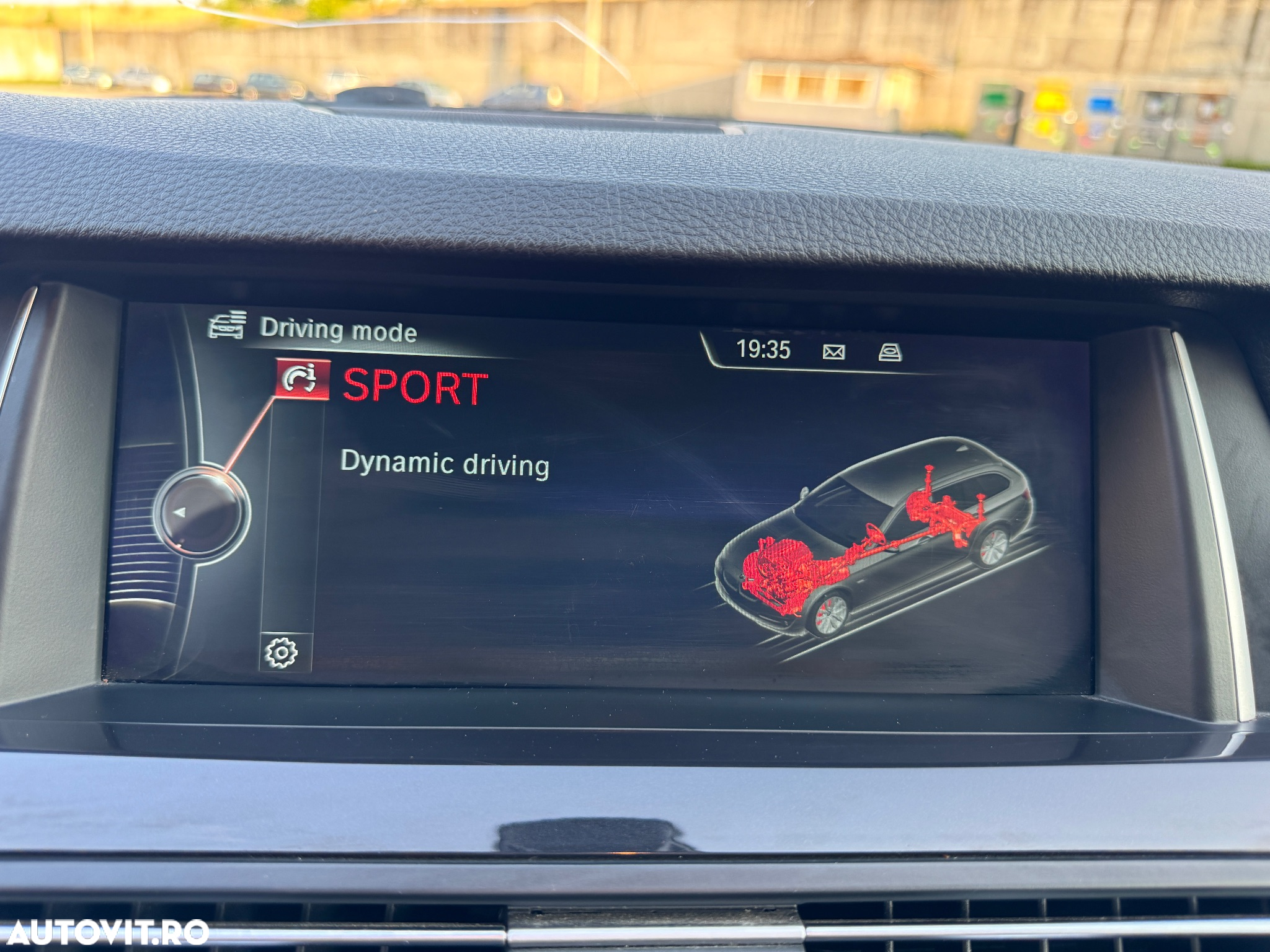 BMW Seria 5 525d Touring Aut. Luxury Line - 17