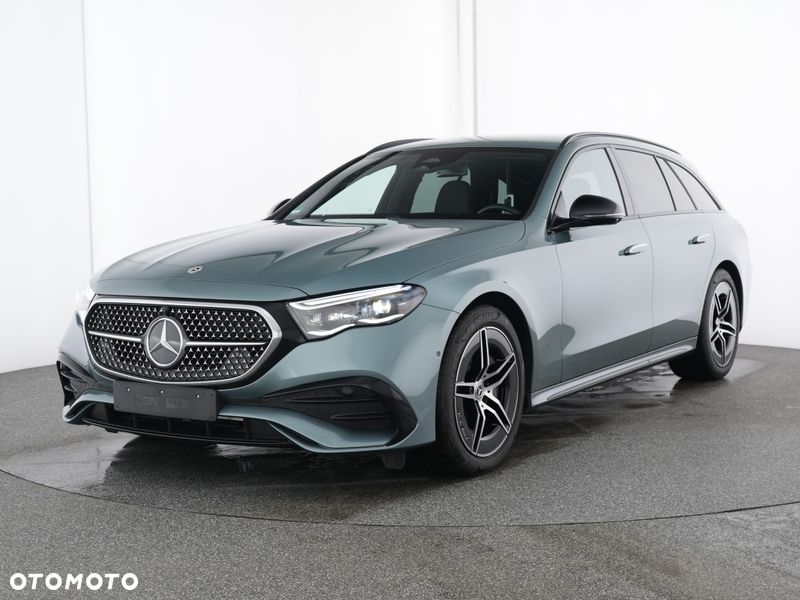 Mercedes-Benz Klasa E 200 4Matic 9G-TRONIC AMG Line NIGHT Edition - 3