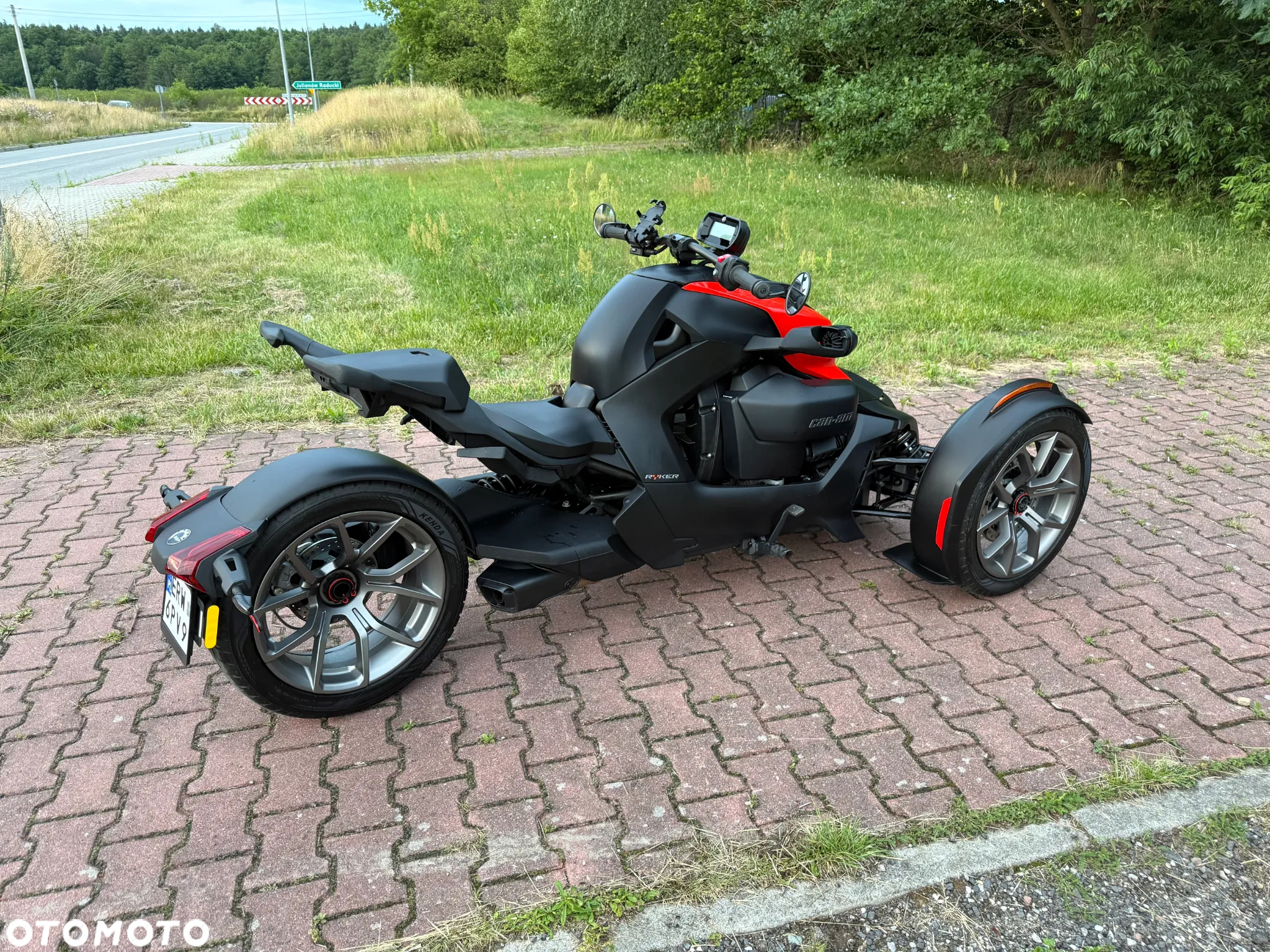 Can-Am Ryker - 3