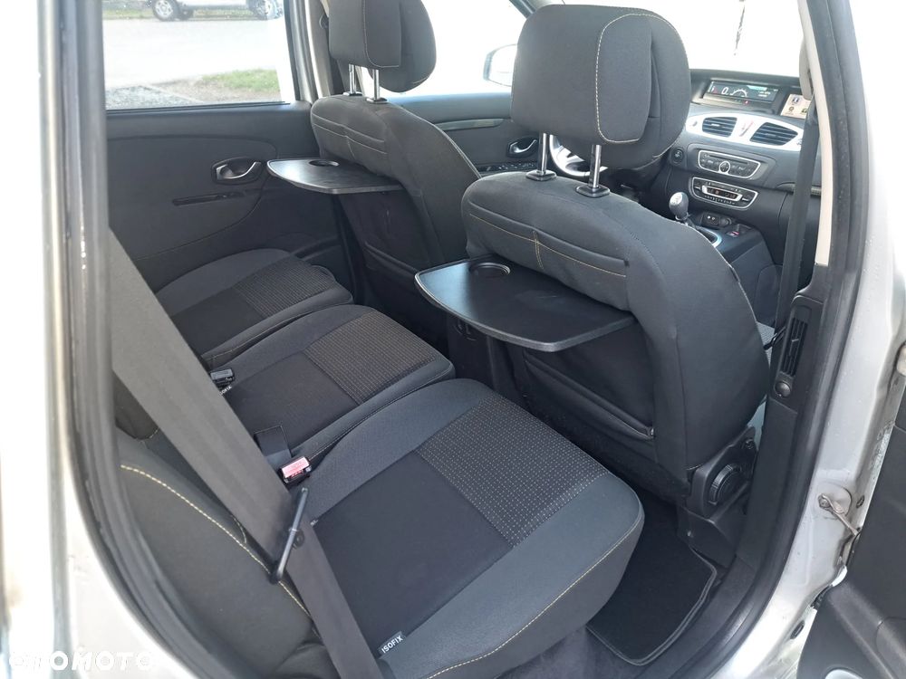 Renault Scenic dCi 110 Xmod Paris - 9