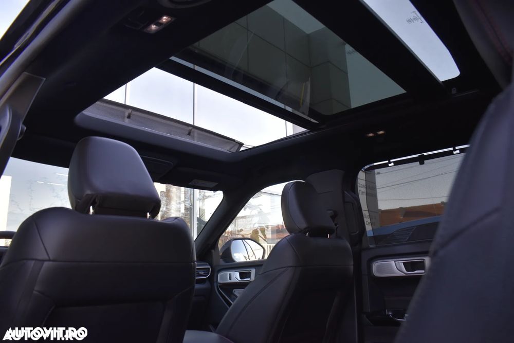 Ford Explorer 3.0 PHEV ST-Line - 36