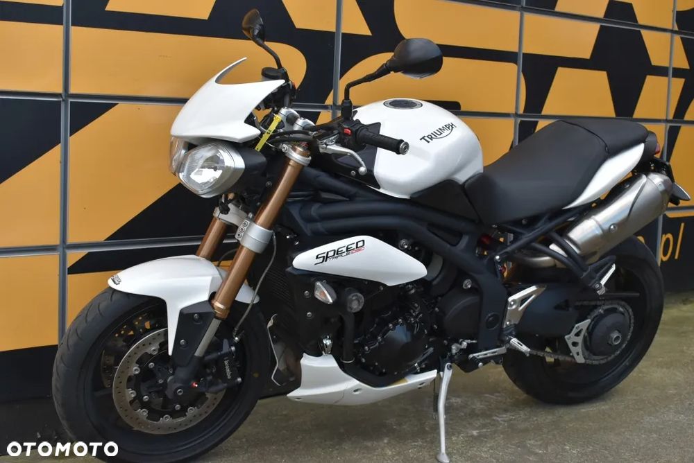 Triumph Speed Triple - 7