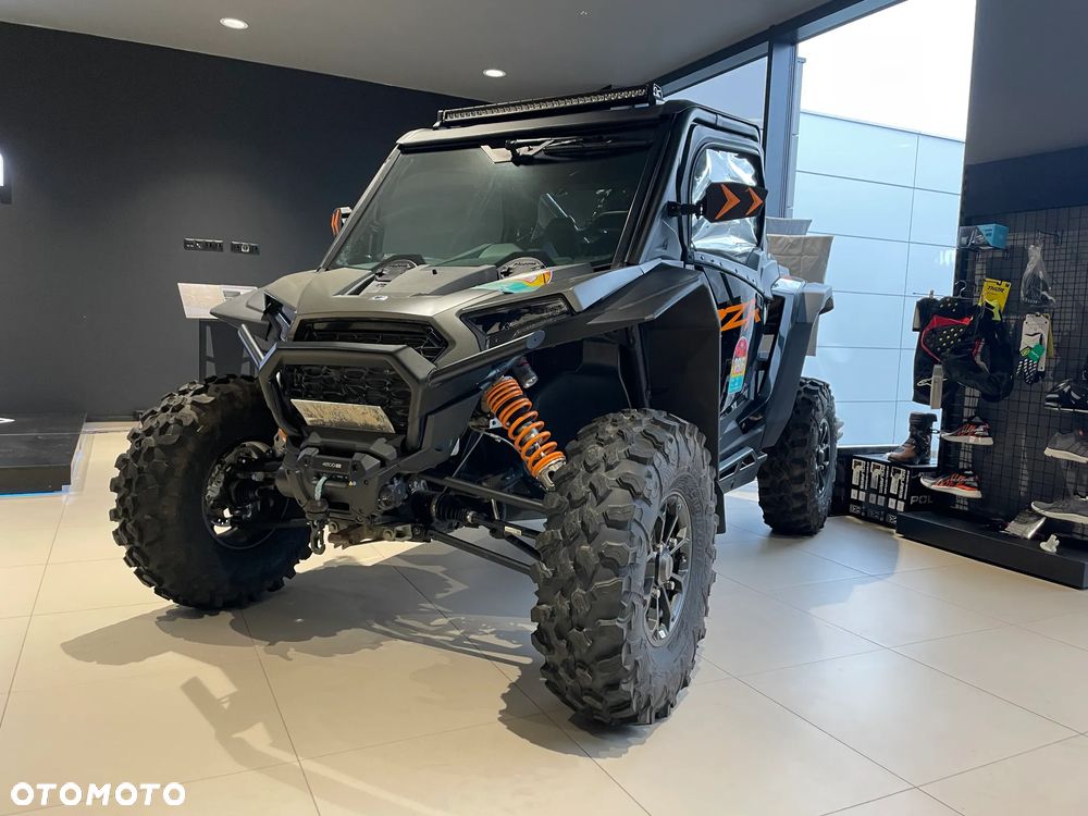 Polaris RZR - 1