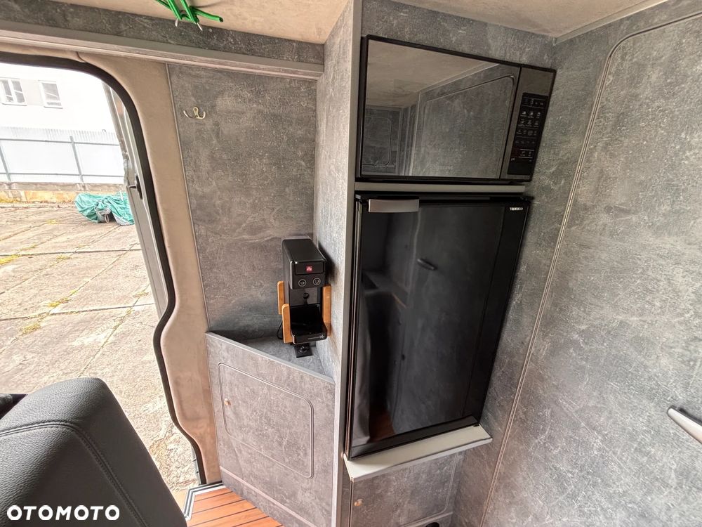 Volkswagen Crafter - 22