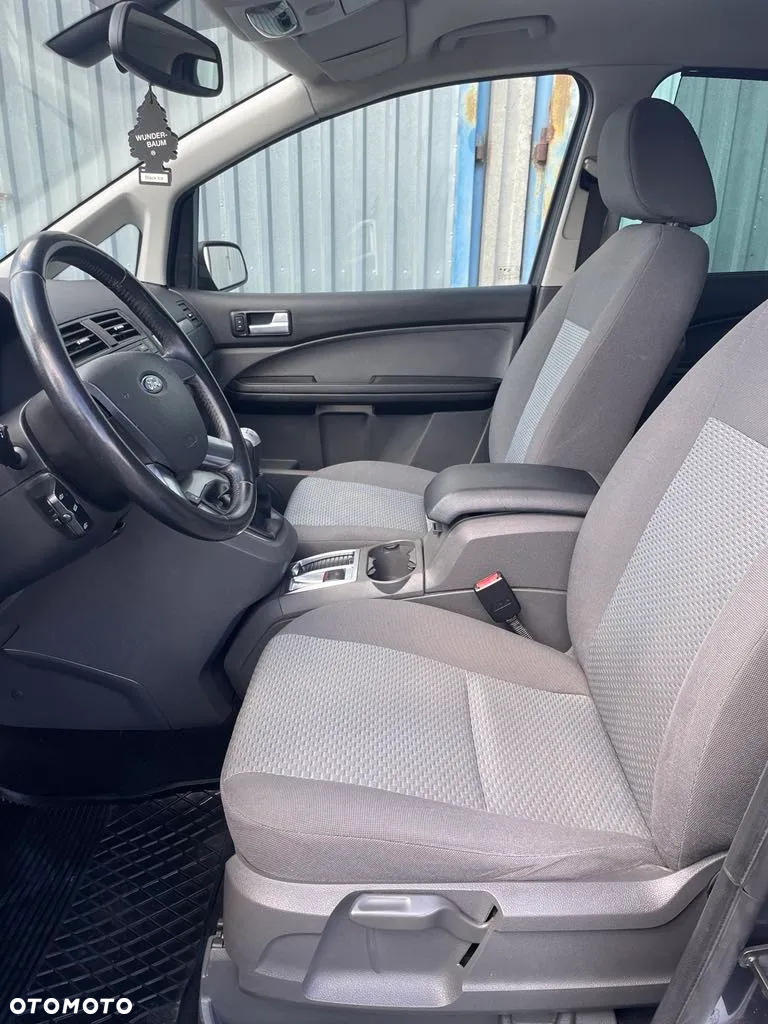Ford C-MAX - 19