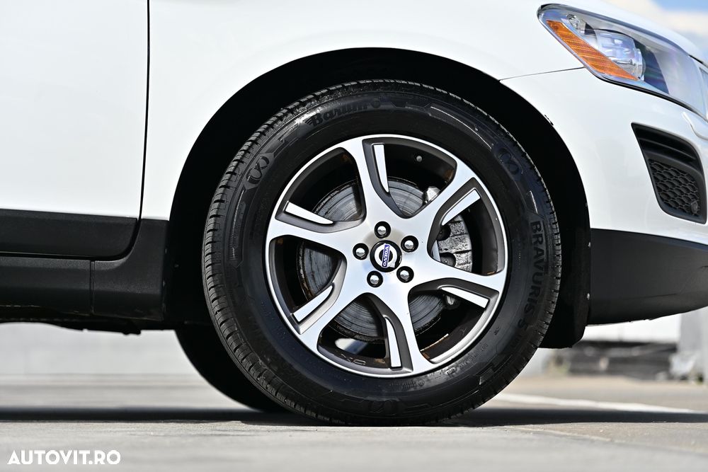VOLVO XC60 2011 — imagine 11