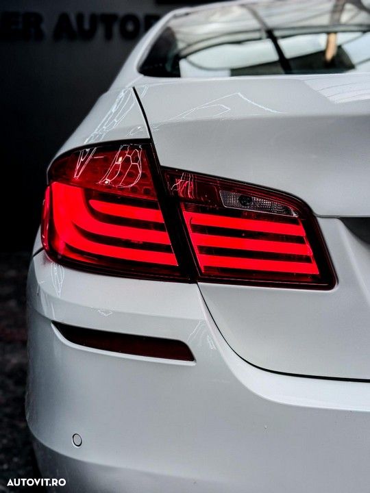 BMW Seria 5 520d Efficient Dynamics Edition - 15