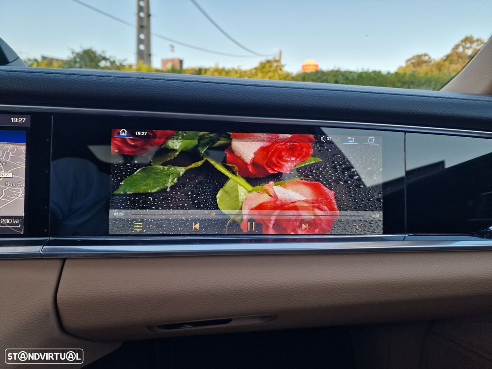 Porsche Panamera 4 E-Hybrid - 36