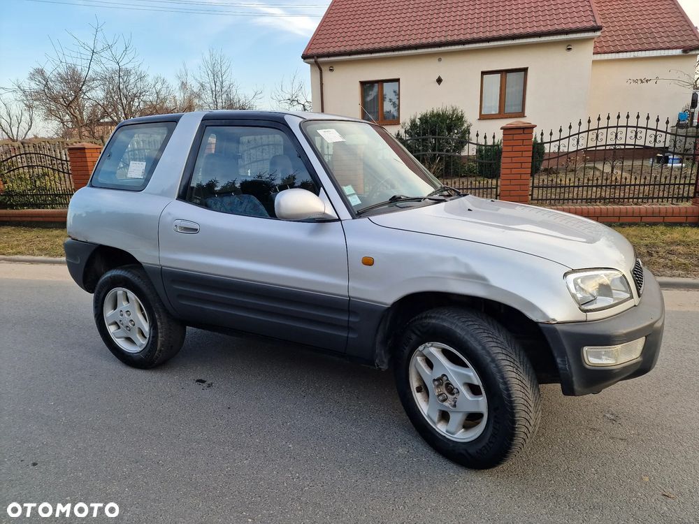 Toyota RAV4 2.0 Special - 5