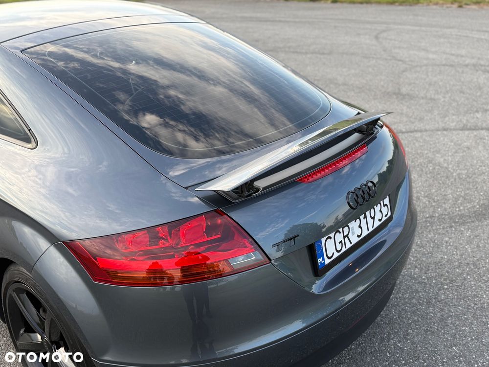 Audi TT Coupé - 16