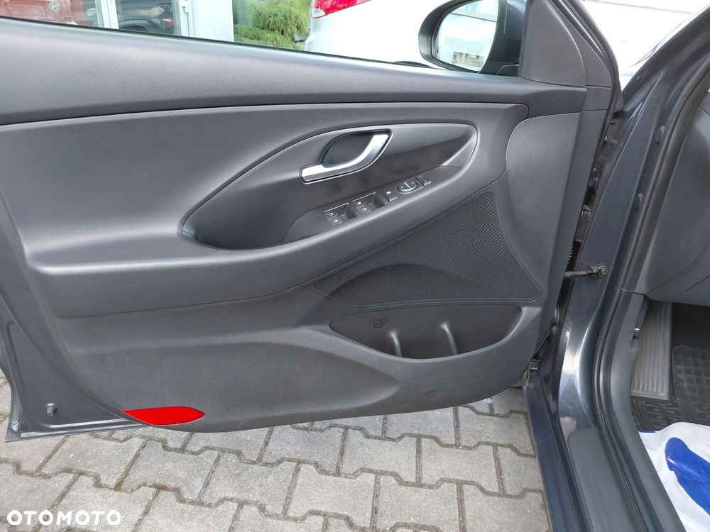 Hyundai i30 1.0 T-GDI Modern DCT - 10