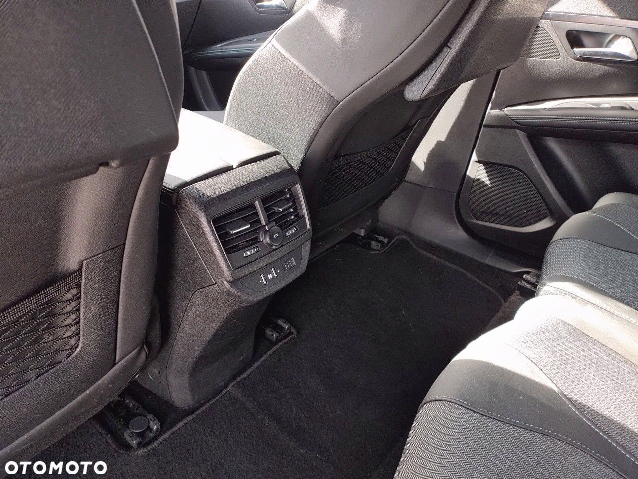 Peugeot 5008 1.5 BlueHDi Allure Pack S&S EAT8 - 18