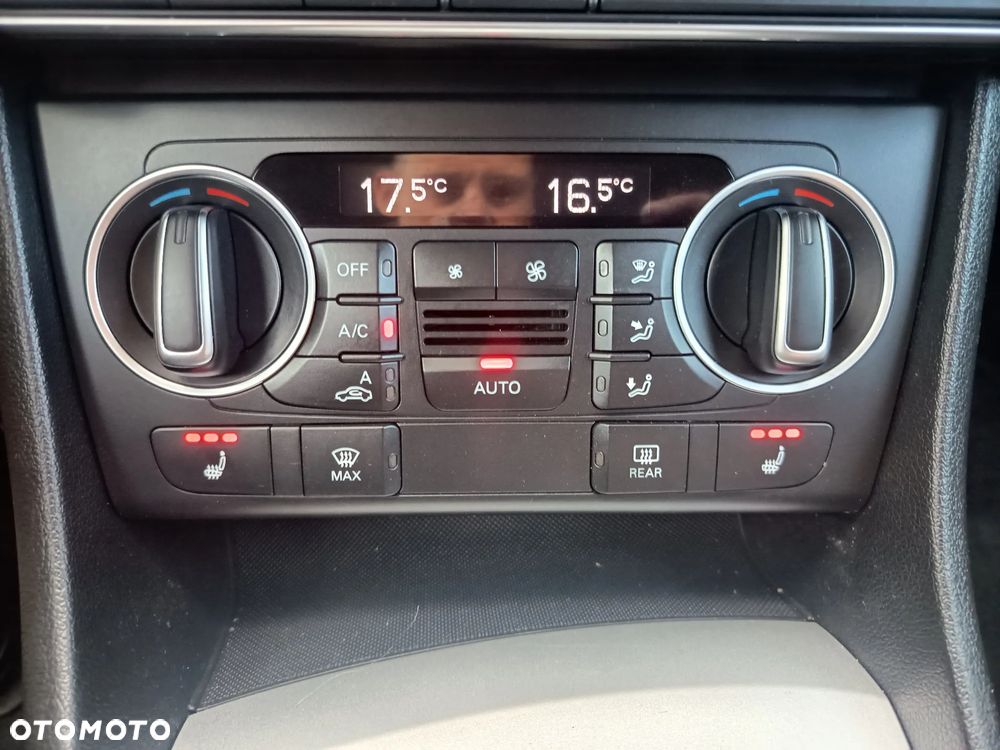 Audi Q3 1.4 TFSI S tronic - 19