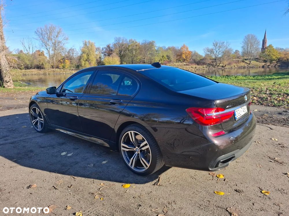 BMW Seria 7 750Ld xDrive - 10