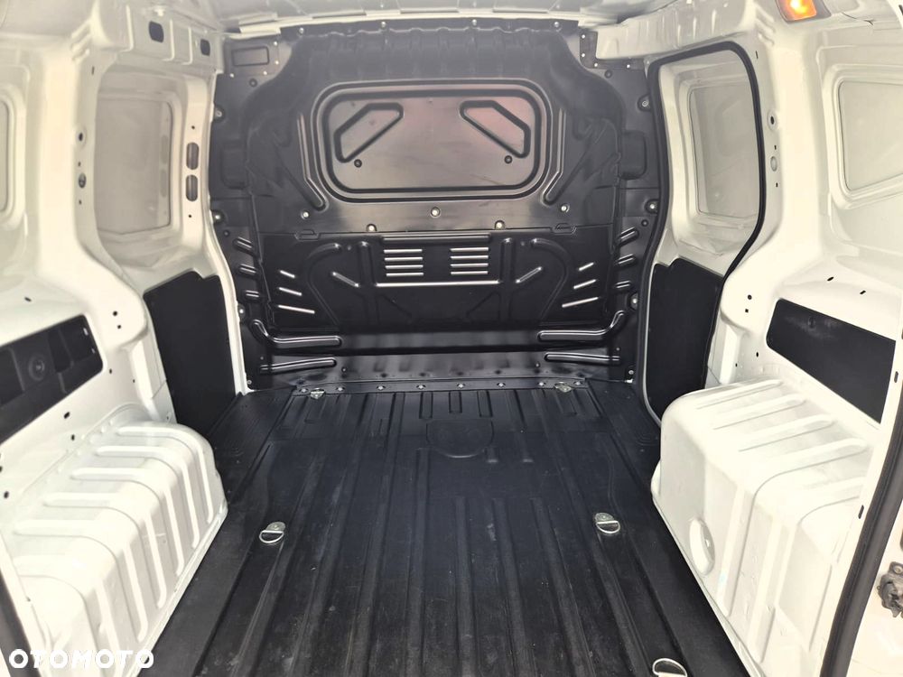 Fiat Fiorino - 13