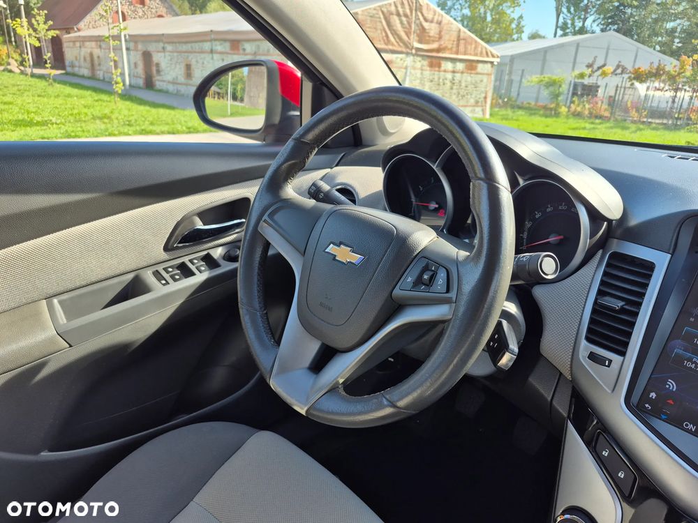 Chevrolet Cruze 1.6 - 16