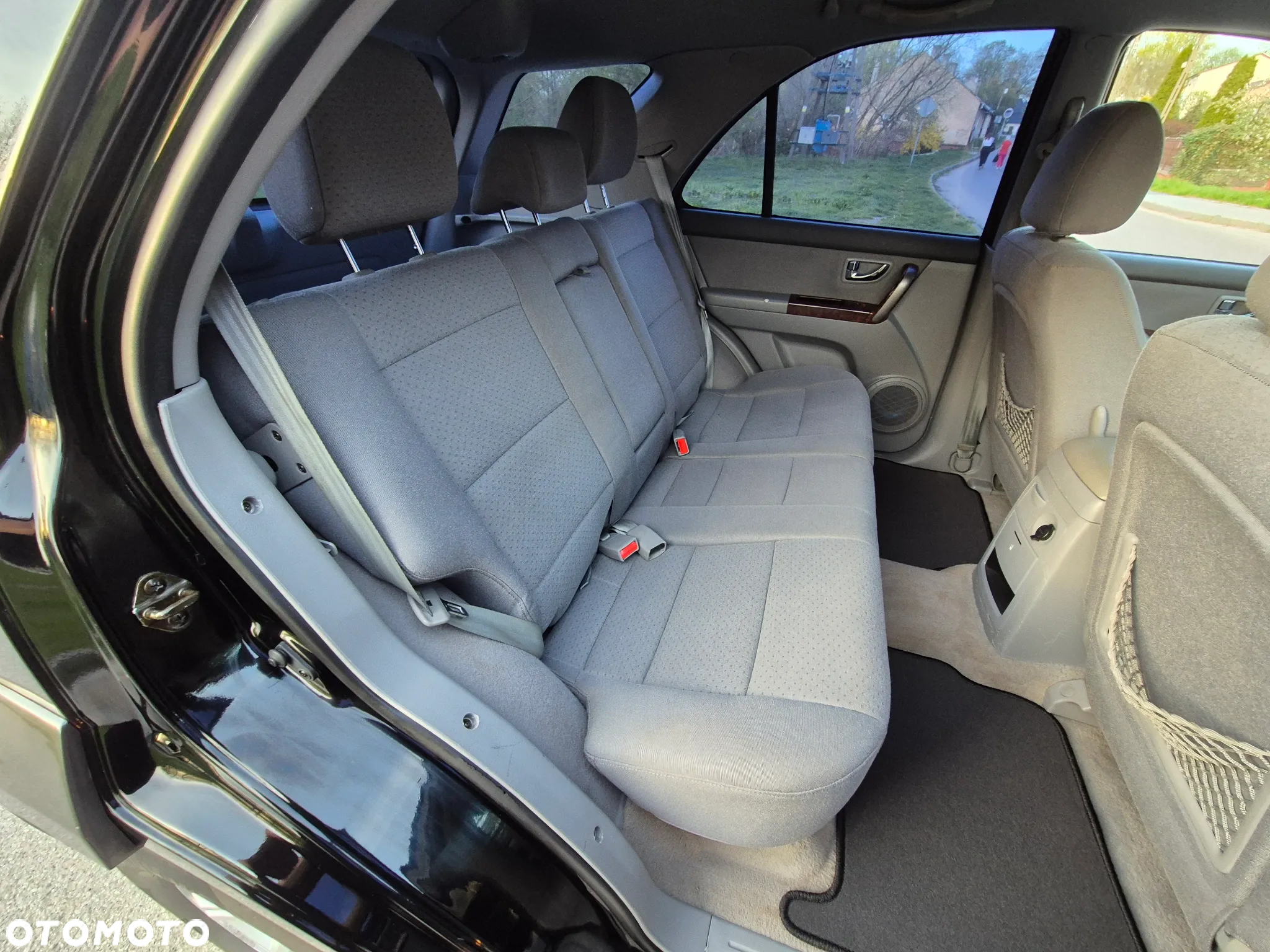 Kia Sorento - 8