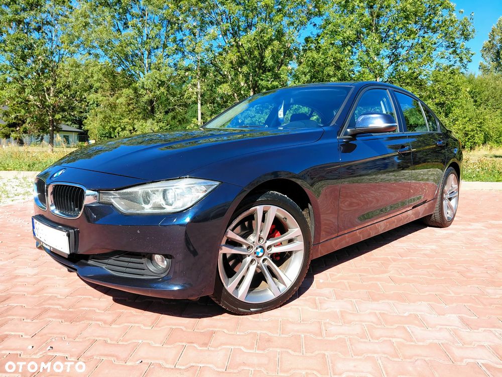 BMW Seria 3 318d Luxury Line - 4