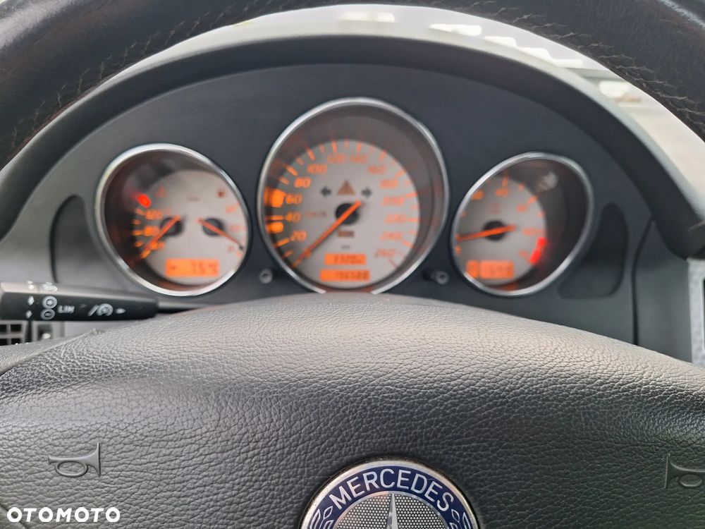 Mercedes-Benz SLK - 18