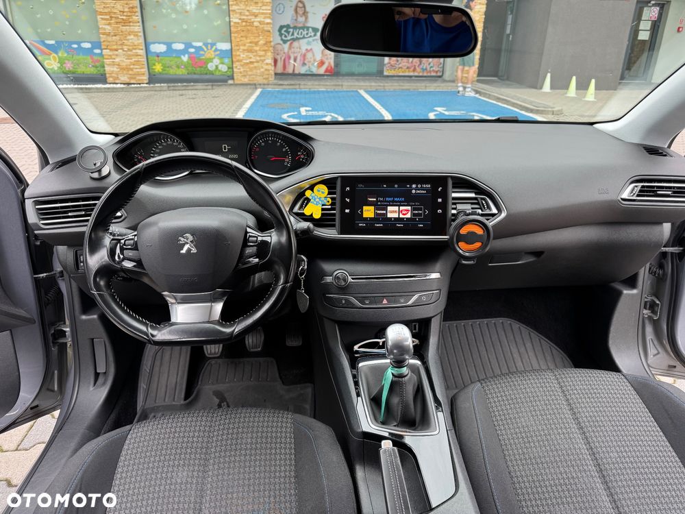 Peugeot 308 - 10