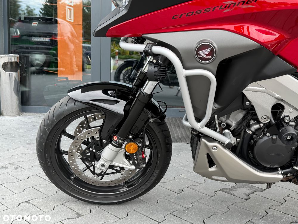 Honda VFR - 35