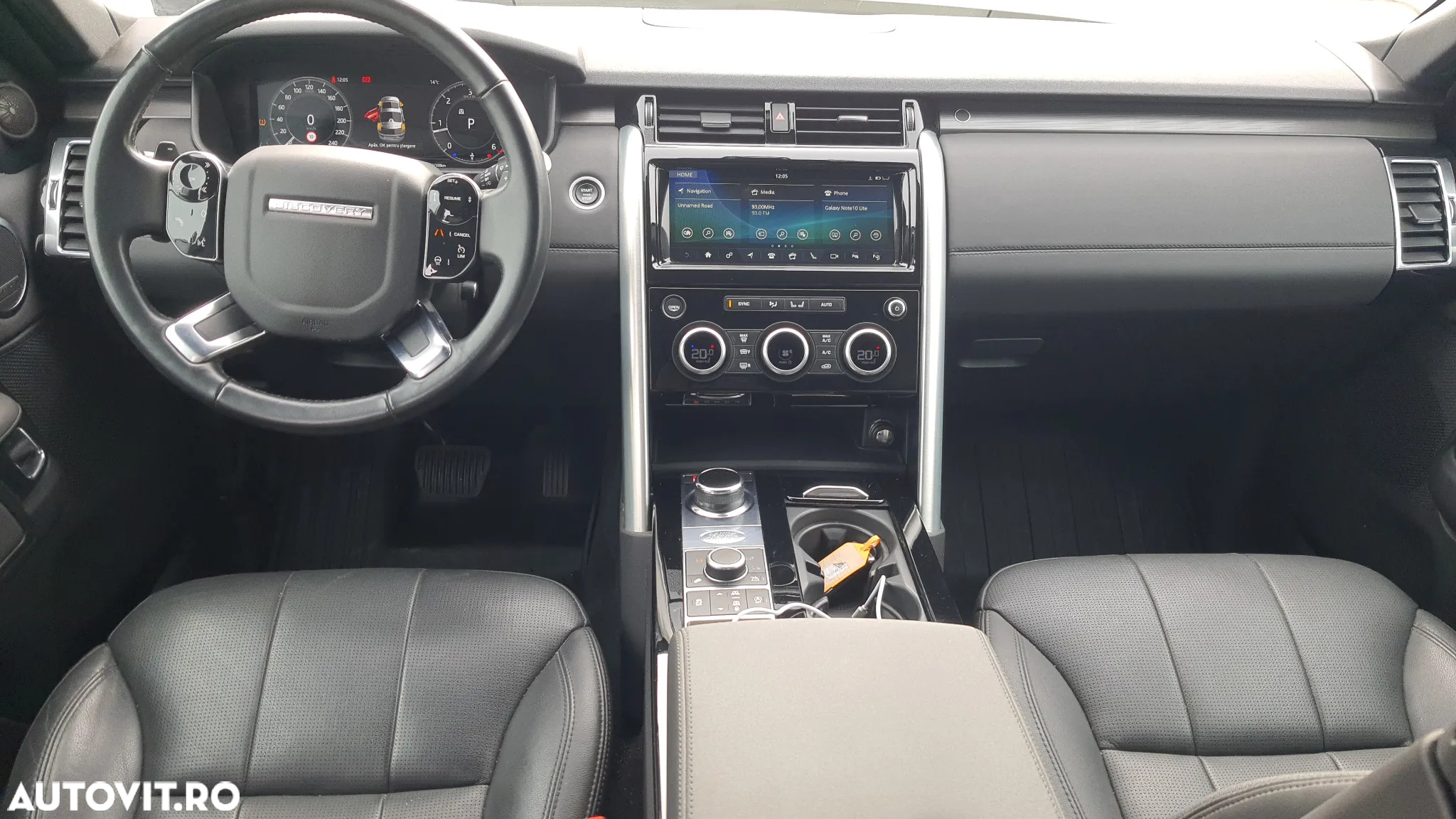 Land Rover Discovery - 3