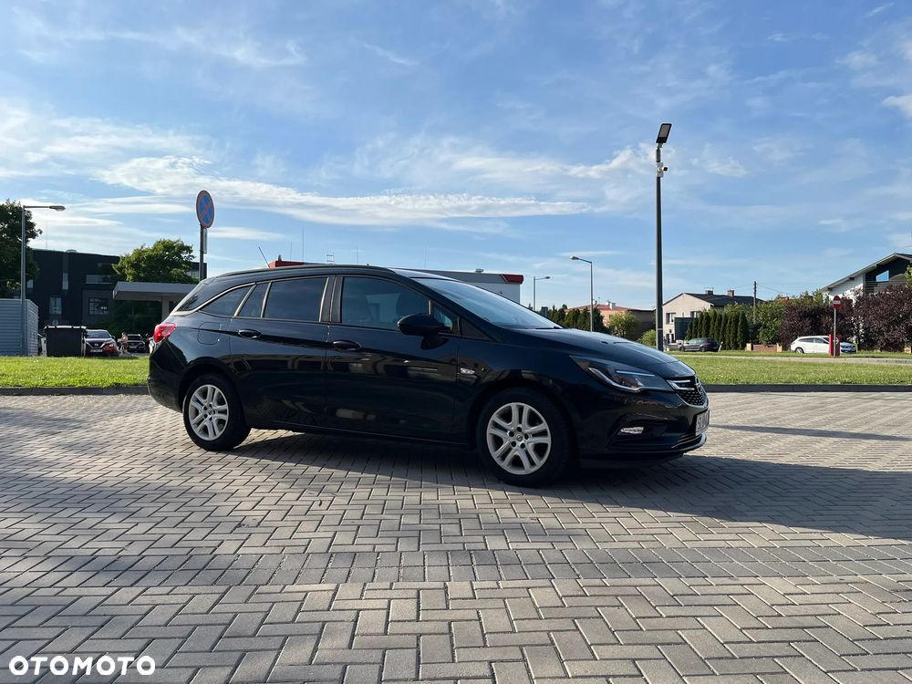 Opel Astra - 10