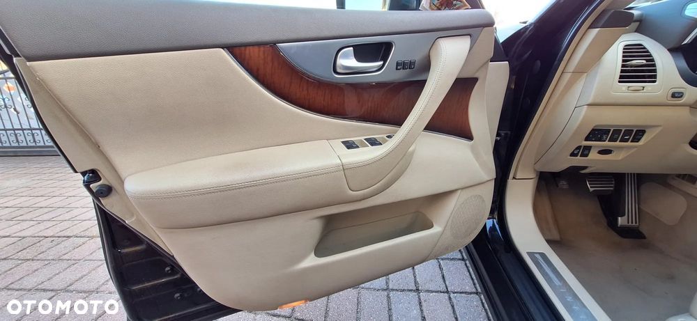 Infiniti FX FX50 S Premium - 15
