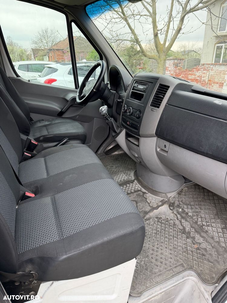 Mercedes-Benz Sprinter 906.211 EEV - 6