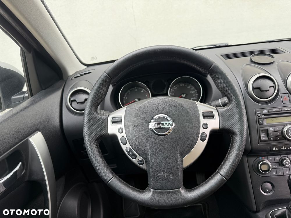 Nissan Qashqai+2 2.0 dCi DPF acenta - 21